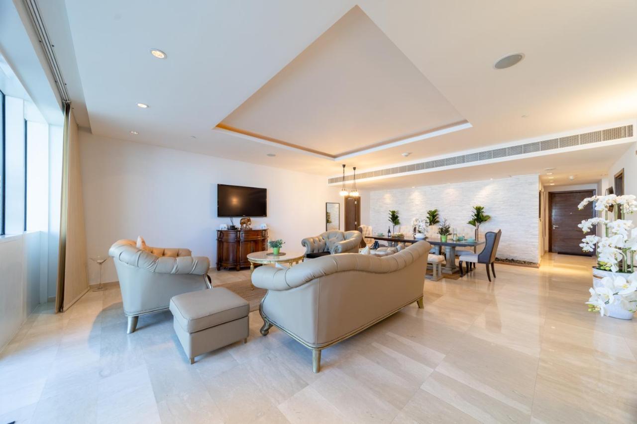 Apartment 2 Bedroom App With Private And Infinity Pool *